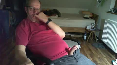 Snapshot of lefti27 chatting on 02.22.25 Dave online show from 02.22.25