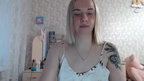 leggywily25 online show from 03.10.25