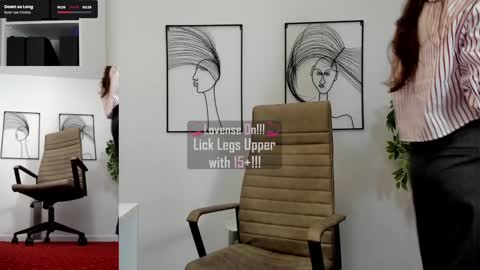 Elle  online show from 01.09.25