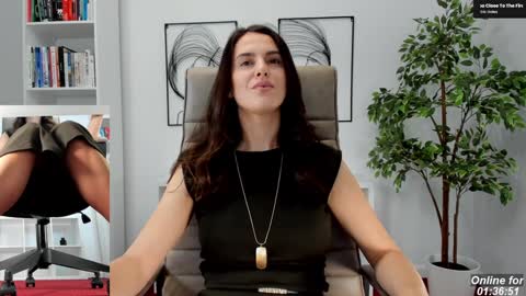 Elle  online show from 01.13.26