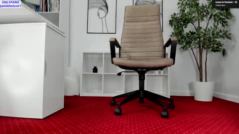 Elle  online show from 03.30.26