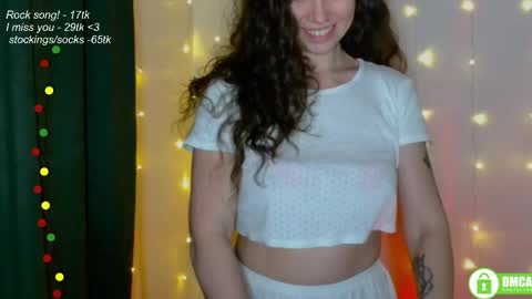 hey Im Leia and I love rock  online show from 04.24.26