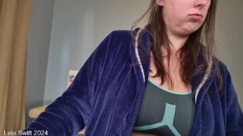 Leia Swift online show from 12.01.24