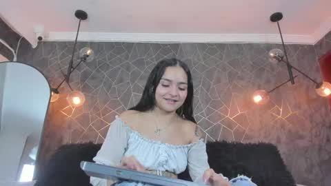 LEIGH ANGELS online show from 06.03.26