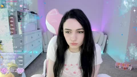 Leighla online show from 09.30.25