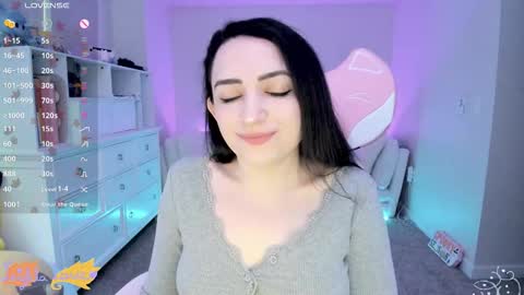 Leighla online show from 10.10.25