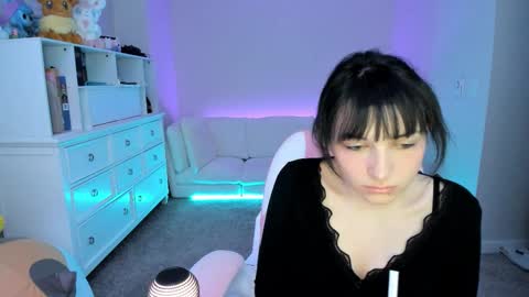 Leighla online show from 02.25.26