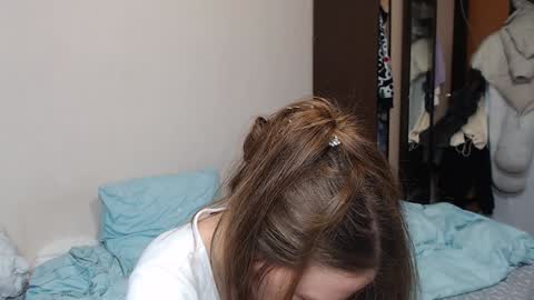 leila_bambi online show from 02.04.25