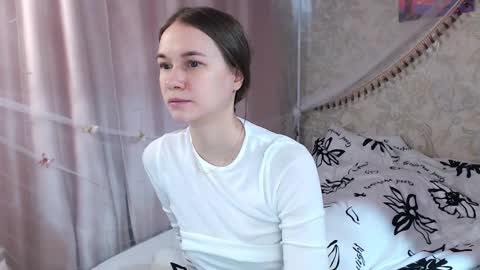 Snapshot of leila_bambi chatting on 03.16.26 leila_bambi online show from 03.16.26