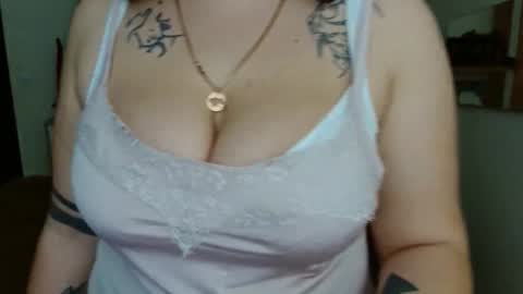 Leila online show from 12.16.24