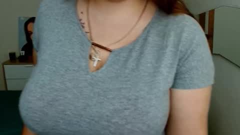 Leila online show from 11.27.25