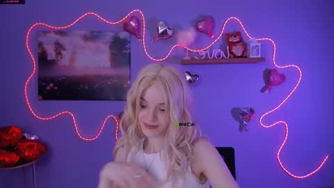 Snapshot of leila_viper_ chatting on 02.22.26 leila_viper_ online show from 02.22.26