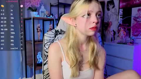 Leila online show from 09.11.25