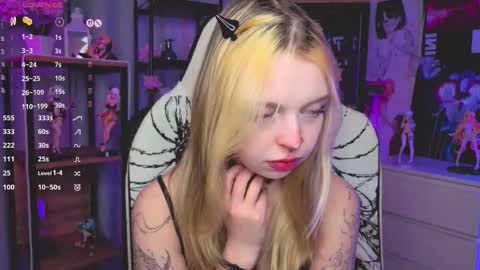 Leila online show from 11.16.25