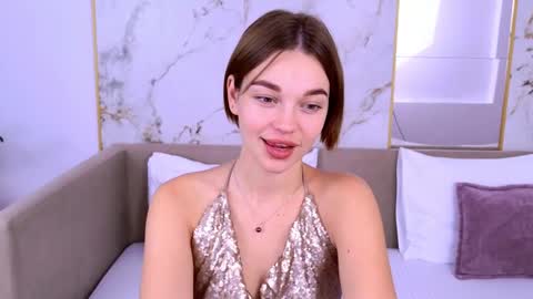 LeilaLawson online show from 02.06.25