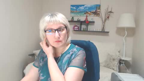 Leila Kinky online show from 01.30.25