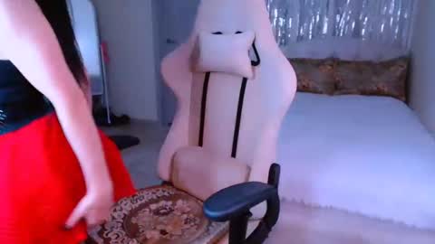 leilamurray online show from 03.06.25