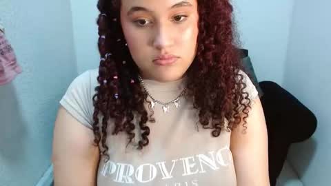 Snapshot of leilaparkersex69 chatting on 02.20.26 leilaparkersex69 online show from 02.20.26