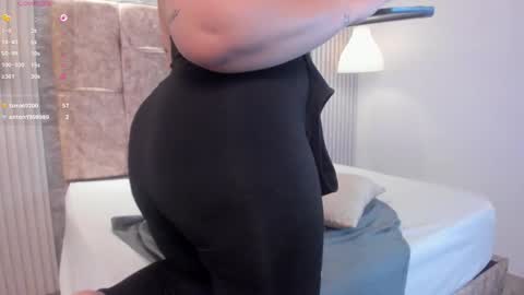 leilapons online show from 11.11.25