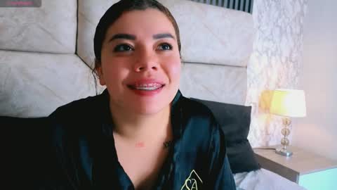 leilapons online show from 03.15.26