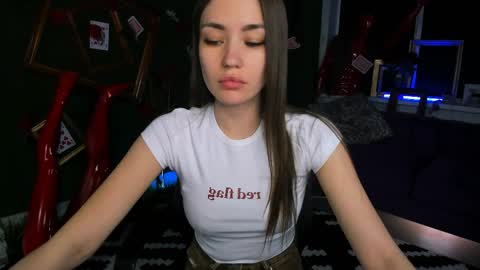 Leila Rai online show from 04.05.26