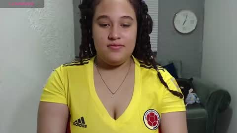 Snapshot of leilasosexy chatting on 06.17.26 leilasosexy online show from 06.17.26