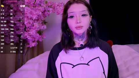 Snapshot of lein_bone chatting on 02.06.26 Lein online show from 02.06.26