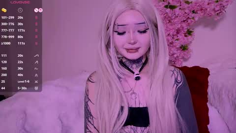 Snapshot of lein_bone chatting on 02.07.26 Lein online show from 02.07.26