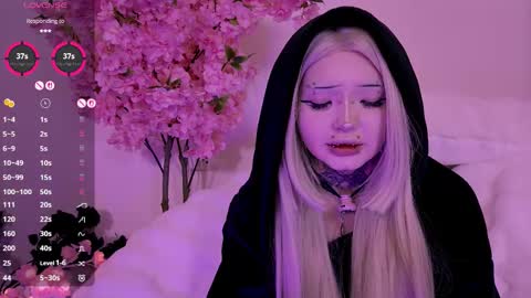 Snapshot of lein_bone chatting on 02.09.26 Lein online show from 02.09.26