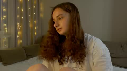 Lelia online show from 04.17.26