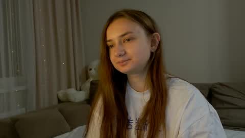 Snapshot of lelia_vibe chatting on 05.02.26 Lelia online show from 05.02.26