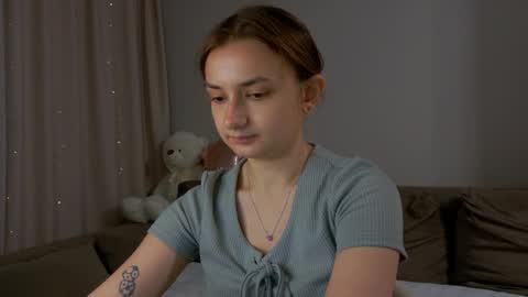 Snapshot of lelia_vibe chatting on 05.29.26 Lelia online show from 05.29.26
