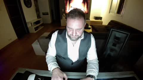 Ange online show from 01.11.25