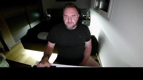 Ange online show from 10.12.25