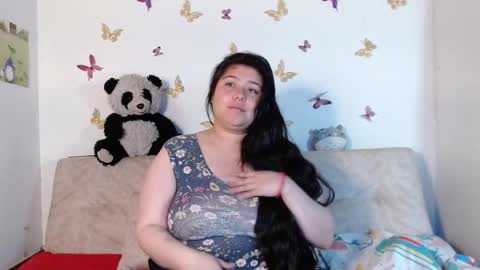 Snapshot of lena_turner_ chatting on 02.10.26 Lena online show from 02.10.26