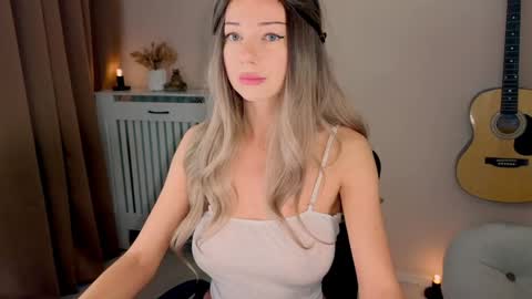 Snapshot of lenamuti chatting on 02.09.26 Lena online show from 02.09.26