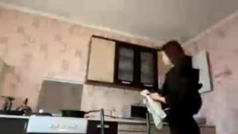 Snapshot of lenniepennachio chatting on 04.14.26 Hellomy name is Natalyits my first day here nice to meet you Give me 50 thumbs ups online show from 04.14.26