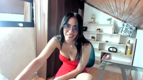 Snapshot of lennox_amy chatting on 07.14.26 lennox_amy online show from 07.14.26