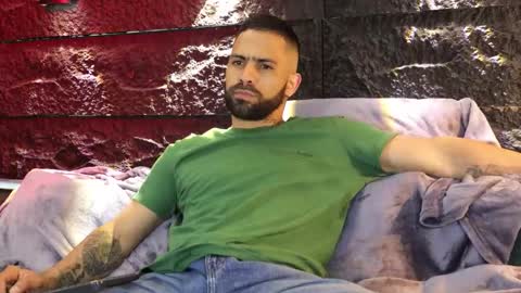 Leo  Diaz online show from 10.26.25