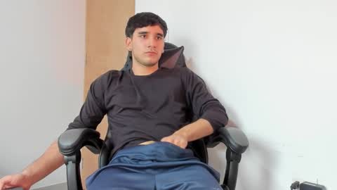 Leo Jones online show from 02.04.25