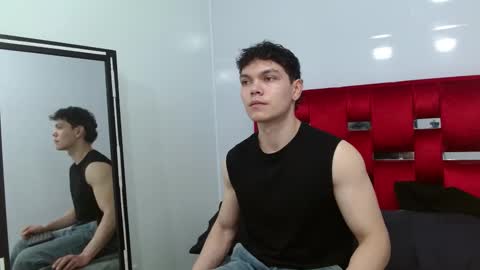 Snapshot of leo_morris chatting on 01.08.25 leo_morris online show from 01.08.25