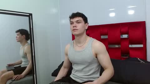 Snapshot of leo_morris chatting on 01.09.25 leo_morris online show from 01.09.25