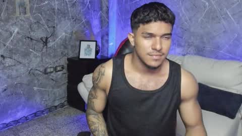 Leo independent model online show from 09.19.25