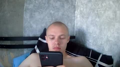 leo_timm online show from 08.03.26