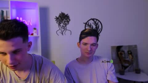 Snapshot of leo_valor chatting on 02.15.26 leo_valor online show from 02.15.26