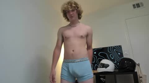 leo_wildd online show from 09.17.25