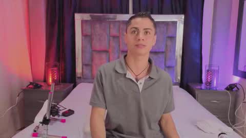 leomonnroe online show from 02.22.26