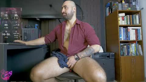 Leon online show from 01.16.26