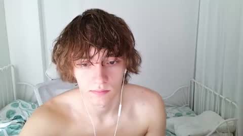 Snapshot of leon_heart666 chatting on 06.13.26 Leon online show from 06.13.26