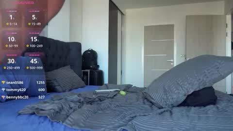 Leon online show from 12.20.25